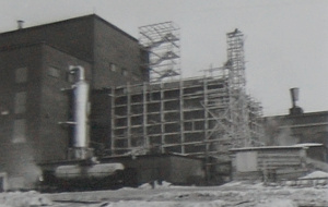 Klooridioksidilaitoksen rakennustyömaata 1960