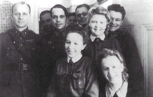 Suojeluskuntapiirin esikunnan henkilökuntaa 1940-luvulla